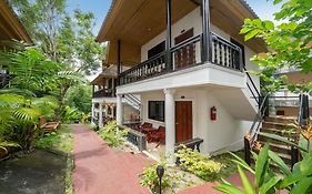 Oceanview Bungalows By Eat, Karon Beach